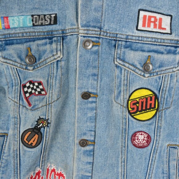 Vintage Jean Jacket Womens Medium Blue Denim Patches Racing Moto 90s - Picture 3 of 13